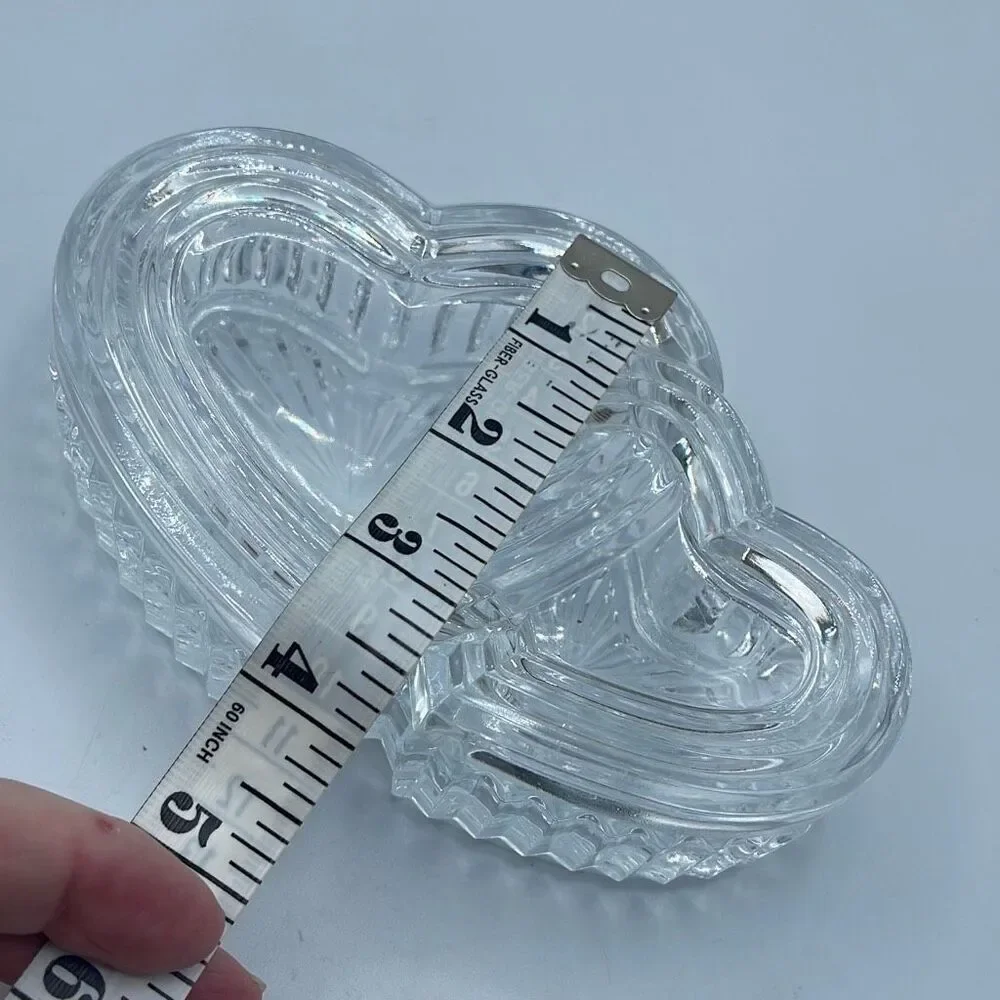 Cristal d’Arques  -Durand Two Hearts Crystal Trinket box.